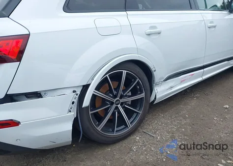 2024 Audi Q7 Prestige 55 Tfsi Quattro Tiptronic from USA, damaged, VIN WA1VXBF70RD008987